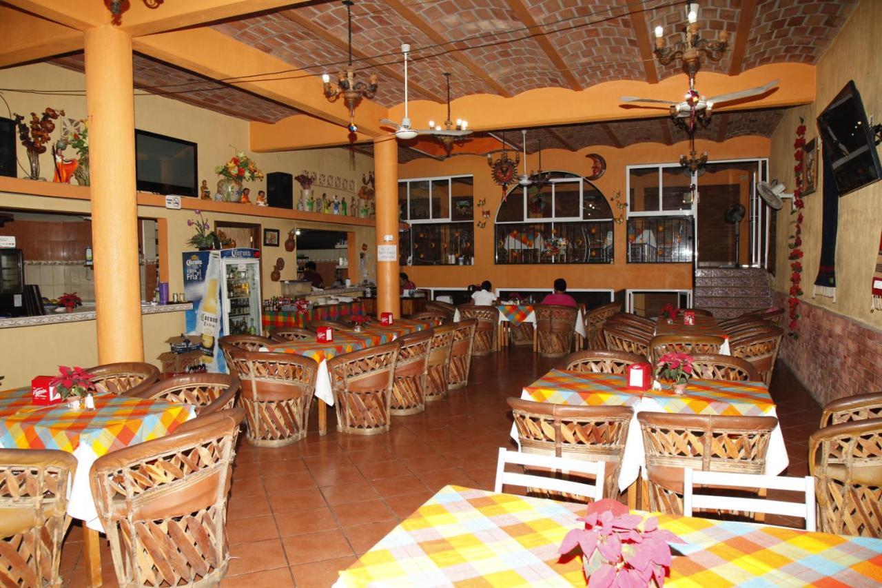 Casa De Huespedes Cielito Lindo Hotel Санта Крус Уатулко Екстериор снимка